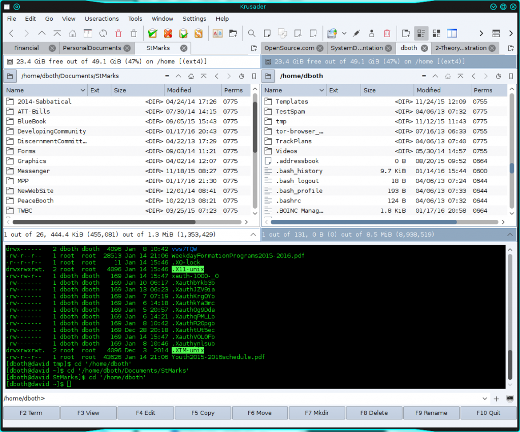 Krusader with the terminal emulator window open