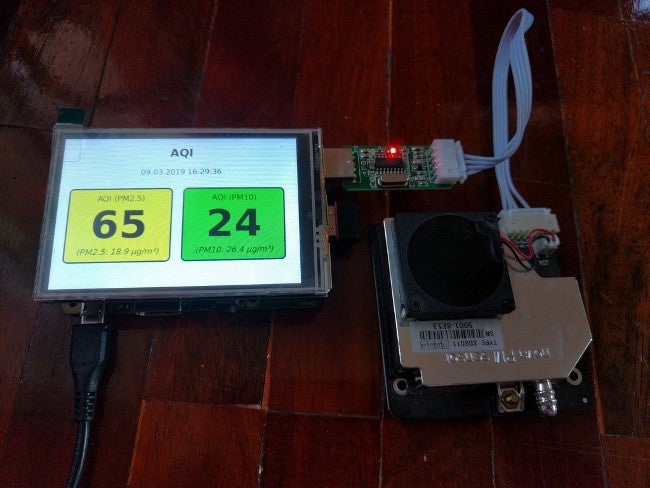 Mobile particulate matter sensor Mobile particulate matter sensor