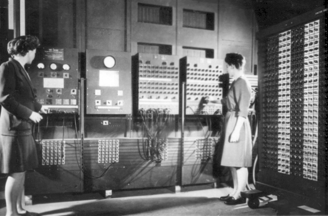 Programmers operate the ENIAC computer Programmers operate the ENIAC computer